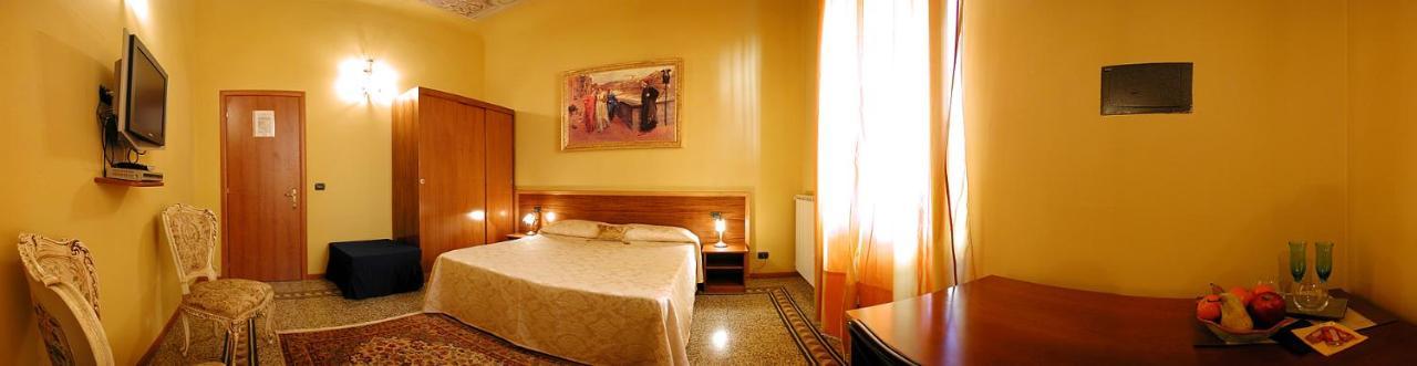 La Luna Guest House Florencia Exterior foto